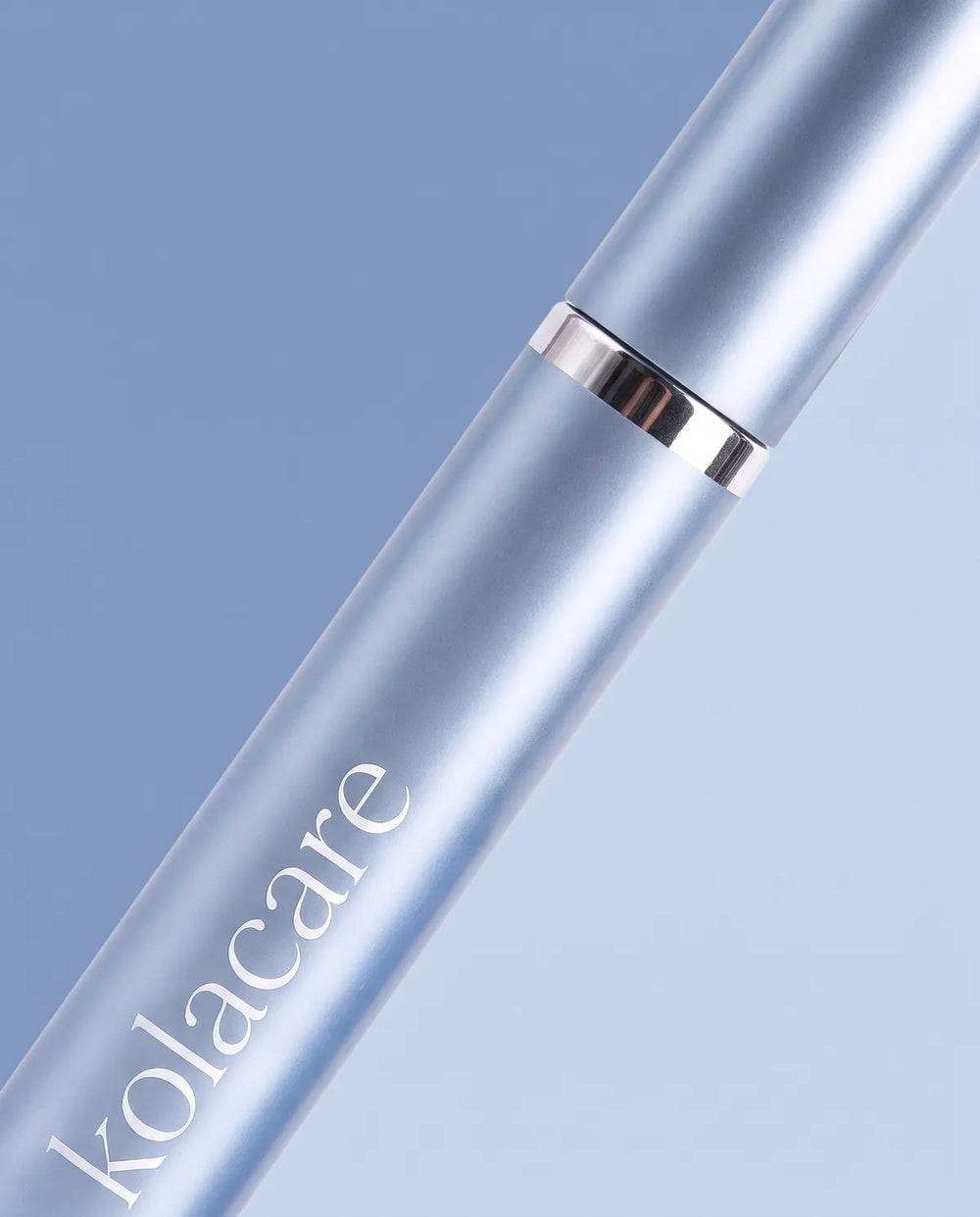 Kolacare-Tube im blauen Verlauf
